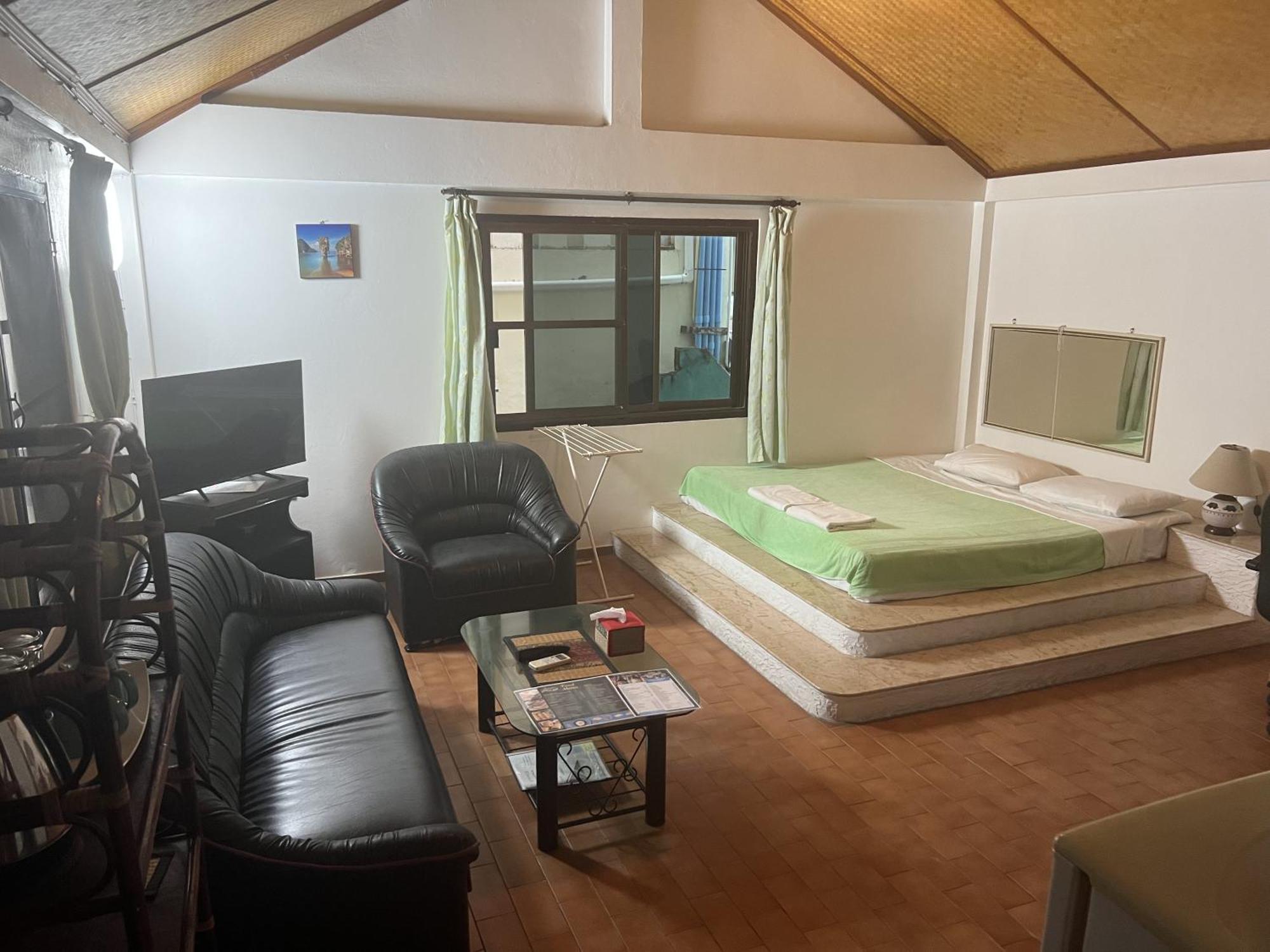 Baan Orchid Guesthouse Patong Exterior foto
